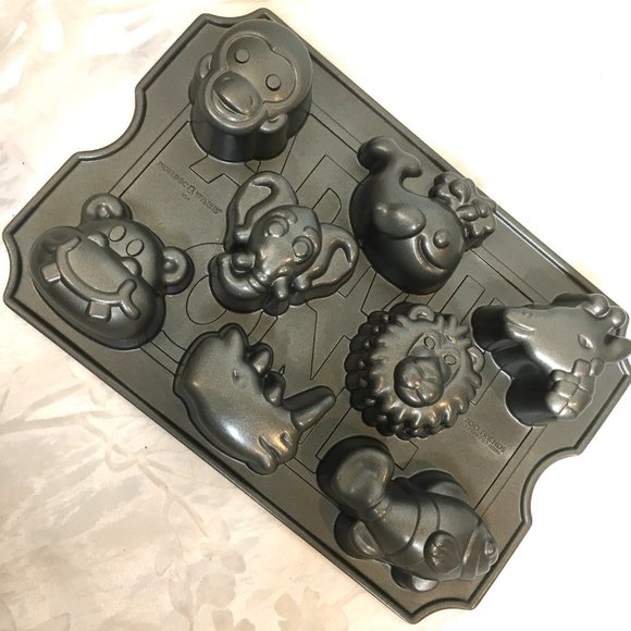NORDIC WARE  Zoo Animal Friends Muffin Cake Baking Pan EUC - Picture 3 of 8
